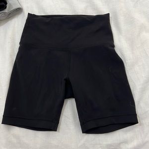 Lululemon biker shorts